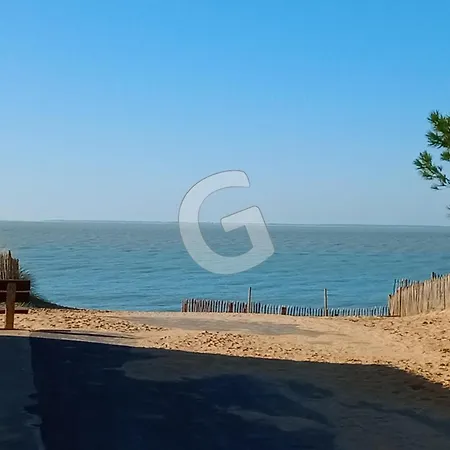 2/3 Pers. A 300m De La Plage, Sur - Fr-1-194-358