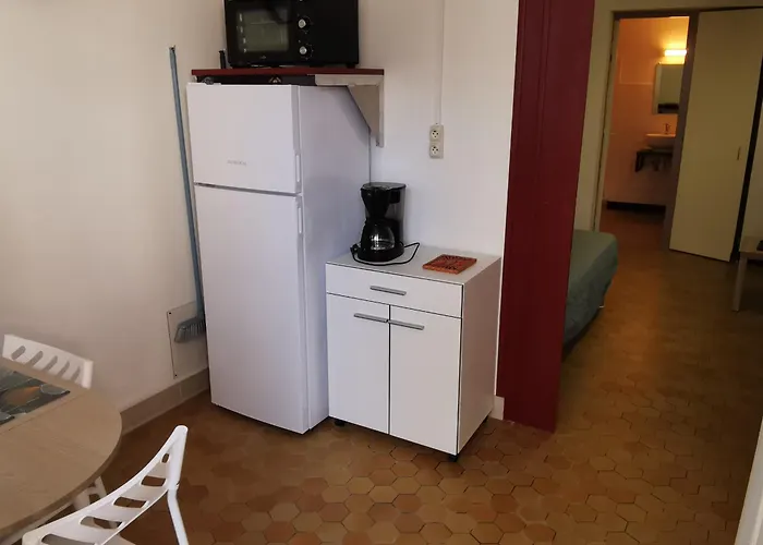 2/3 Pers. A 300m De La Plage, Sur - Fr-1-194-358 La Tranche-sur-Mer